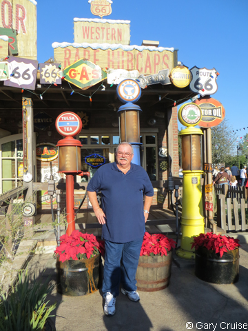 Cars_Land_Decor