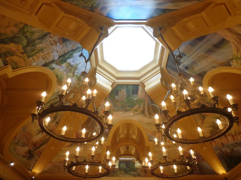 Carthay_Ceiling