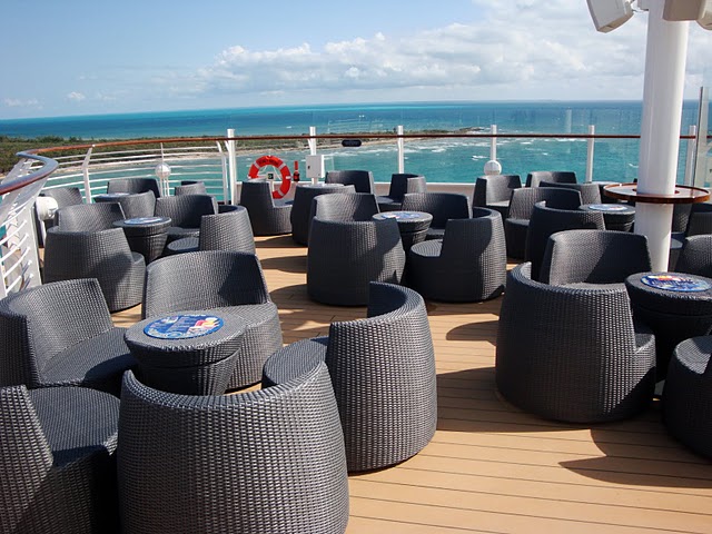 Currents Seating Area