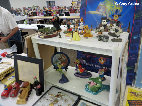 Figurines