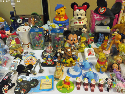 Plenty_of_Disney_goodies