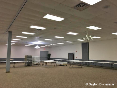 The empty vendor's room