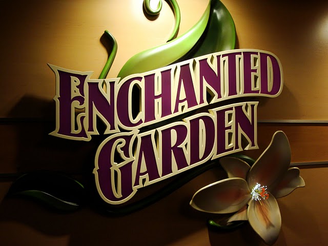 Dining On The Disney Dream Enchanted Garden Allears Net