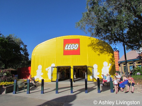 Lego Store temporary location