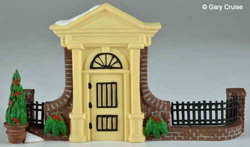 Olde World Antiques Gate