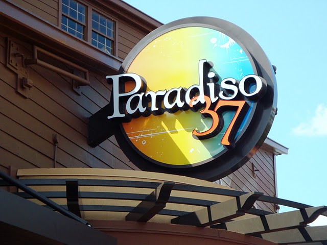 Paradiso Sign