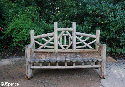 Camp Minnie-Mickey Bench