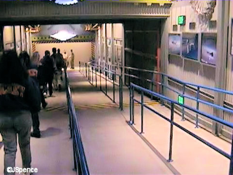Soarin' Over California Queue