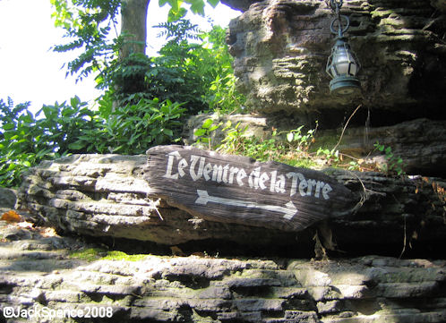 Disneyland Paris Swiss Family Robinson Tree House Le Ventre de la Terre