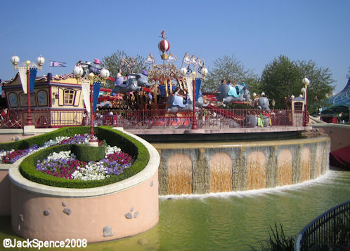 Disneyland Paris Dumbo the Flying Elephant