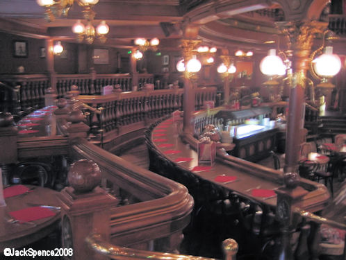 Disneyland Paris Frontierland Thunder Mesa Golden Nugget Saloon