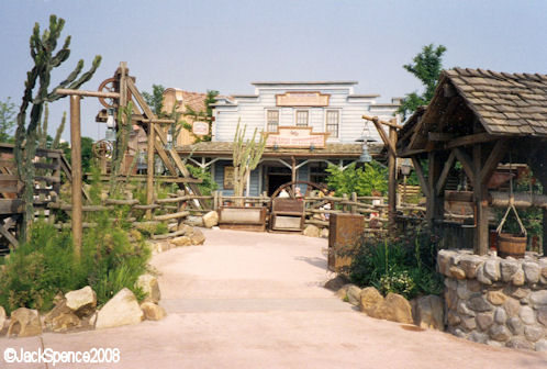 Disneyland Paris Frontierland Thunder Mesa