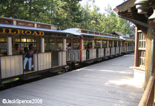 Disneyland Paris Train 