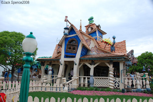 Goofy's Bounce House Tokyo Disneyland