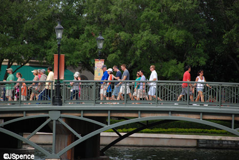 France Bridge - Zoomed In