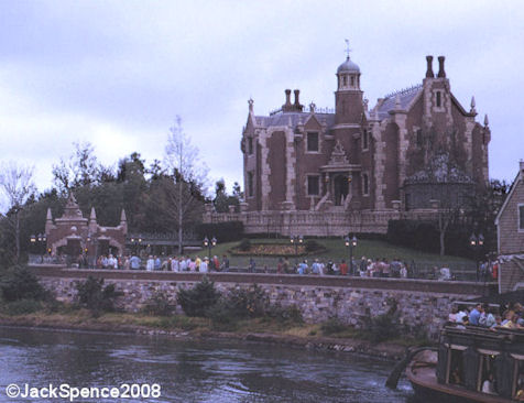Haunted Mansion Magic Kingdom 1973