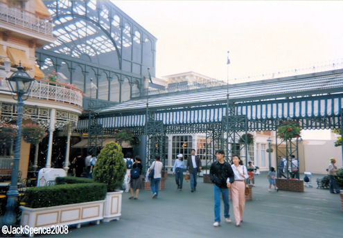 Adventureland Entrance from Center Street