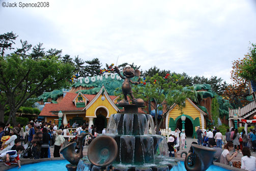 Mickey Mouse Statue Tokyo Disneyland
