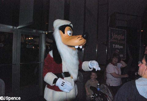 Cosmic Ray's Jingle Dance & Play