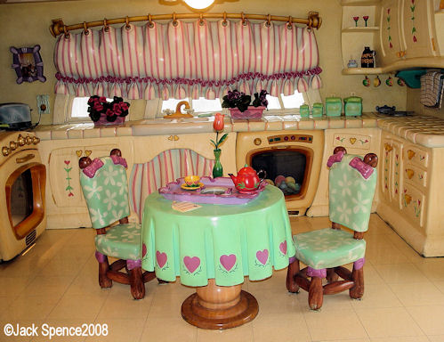 Minnie Mouse's House Tokyo Disneyland