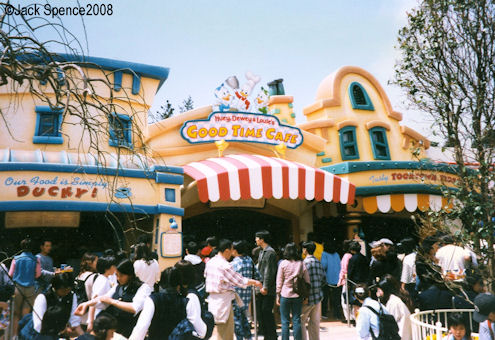 Restaurant Row in Toowntown Tokyo Disneyland