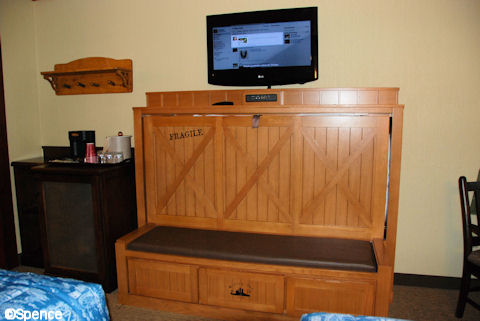 Fold-down Bed