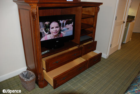 Chest of Drawers & TV Stand