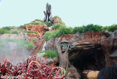 Splash Mountain Tokyo Disneyland