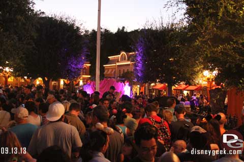 Disneyland Unleashes the Villains 