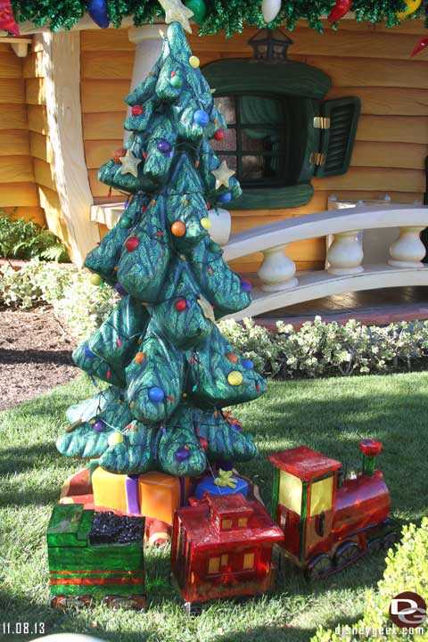 Disneyland Resort Photo Update - 11/08/13