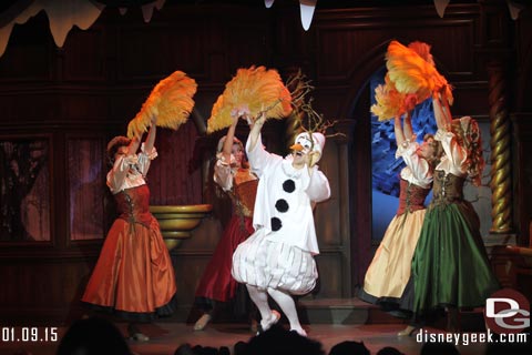 Disneyland's Royal Theatre - Frozen Fun