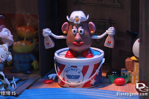 Jason @ disneygeek.com image from Friday, October 16, 2015