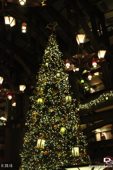 Jason @ disneygeek.com image from Friday, November 20, 2015