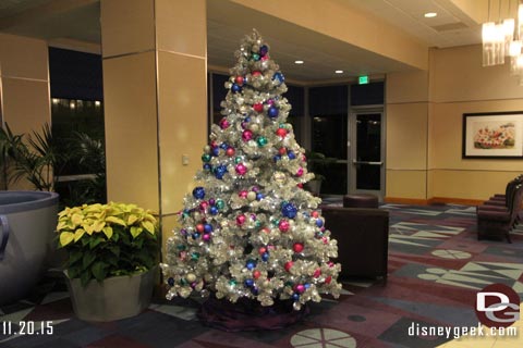 Jason @ disneygeek.com image from Friday, November 20, 2015