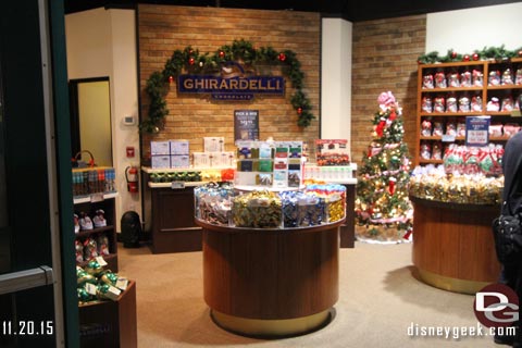 Jason @ disneygeek.com image from Friday, November 20, 2015