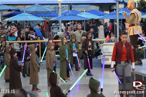 Jason @ disneygeek.com image from Friday, December 18, 2015