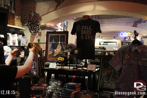 Jason @ disneygeek.com image from Friday, December 18, 2015
