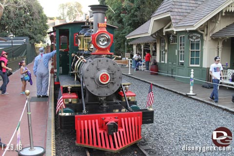 Jason @ disneygeek.com image from Friday, January 29, 2016