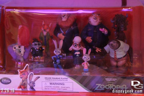 Jason @ disneygeek.com image from Friday, February 26, 2016