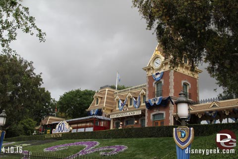 Jason @ disneygeek.com image from Sunday, April 10, 2016