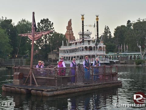 Jason @ disneygeek.com image from Friday, July 8, 2016