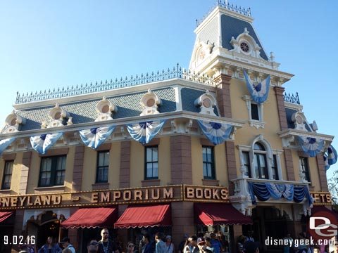 Jason @ disneygeek.com image from Friday, September 2, 2016