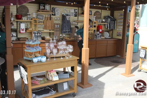 Jason @ disneygeek.com image from Friday, March 10, 2017