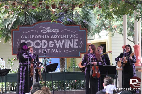 Jason @ disneygeek.com image from Friday, March 10, 2017