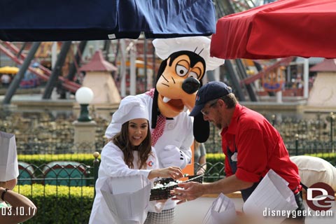 Jason @ disneygeek.com image from Friday, March 10, 2017