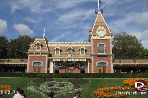 Jason @ disneygeek.com image from Friday, November 3, 2017