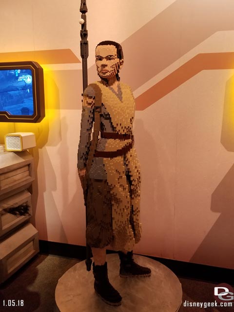 Jason @ disneygeek.com image from Friday, January 5, 2018