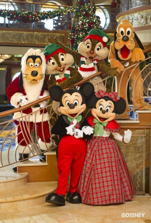 Disney-Cruise-Line-holiday-characters.jpg