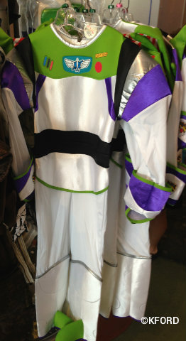 Halloween-costumes-buzz-lightyear.jpg