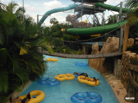 aquatica-lazy-river.jpg